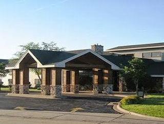 Super 8 Davenport Hotel Exterior photo
